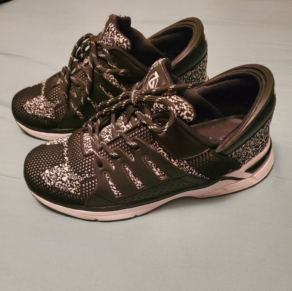 Men's Zeba Hands Free Sneakers